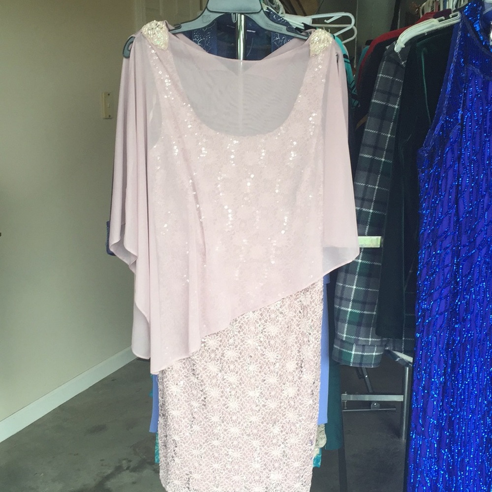 Women’s formal dress
